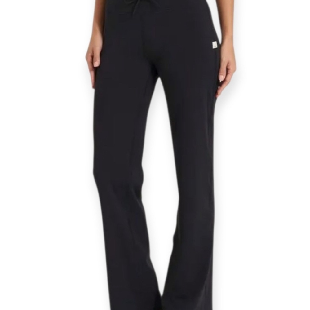 Vuori daily wideleg Women's Black Pants